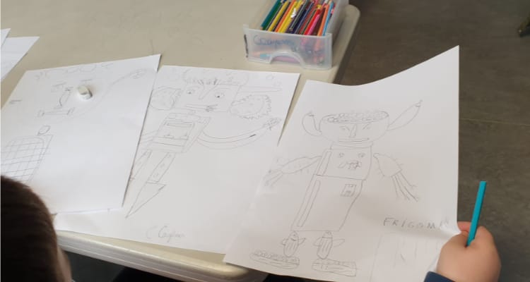 Atelier Dessine ton monstre à partir des objets de la cuisine par Cécile CHICAULT